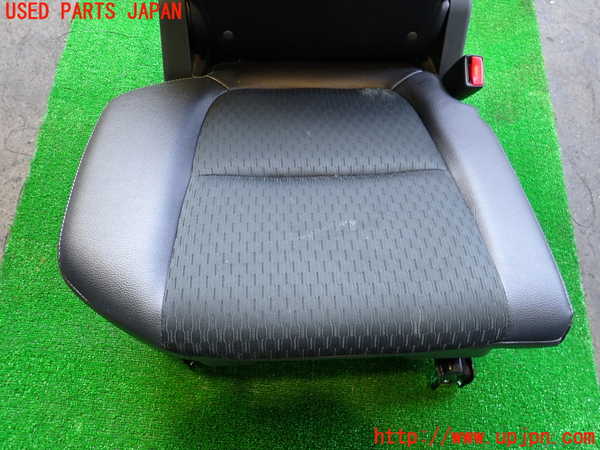 2UPJ-27357145]アウトランダーPHEV(GG2W)右2列目シート 中古_m0003.jpg