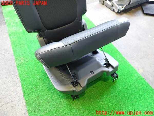 2UPJ-27357145]アウトランダーPHEV(GG2W)右2列目シート 中古_m0005.jpg