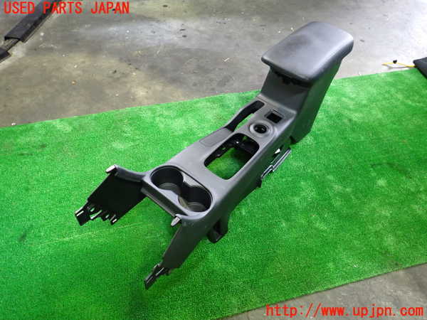 2UPJ-27357540]アウトランダーPHEV(GG2W)センターコンソール 中古_m0001.jpg