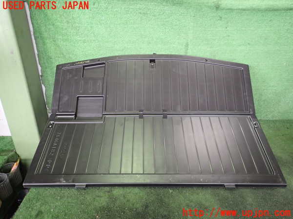2UPJ-27357772]アウトランダーPHEV(GG2W)ラゲッジトレイ2 中古_m0002.jpg