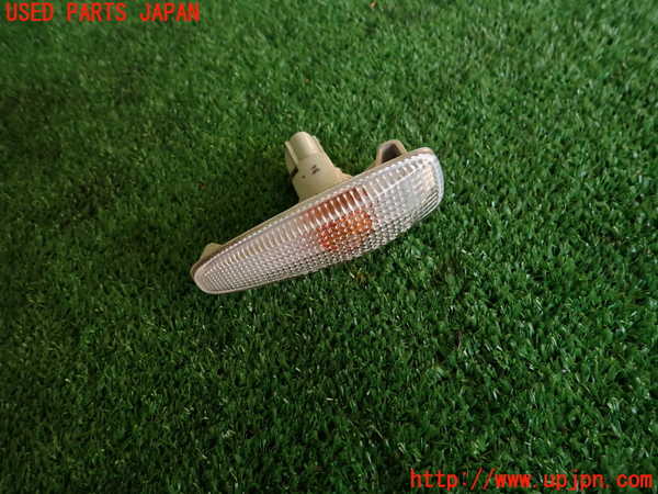 2UPJ-27361160]ランエボ10(CZ4A)右ウィンカーレンズ 中古_m0001.jpg