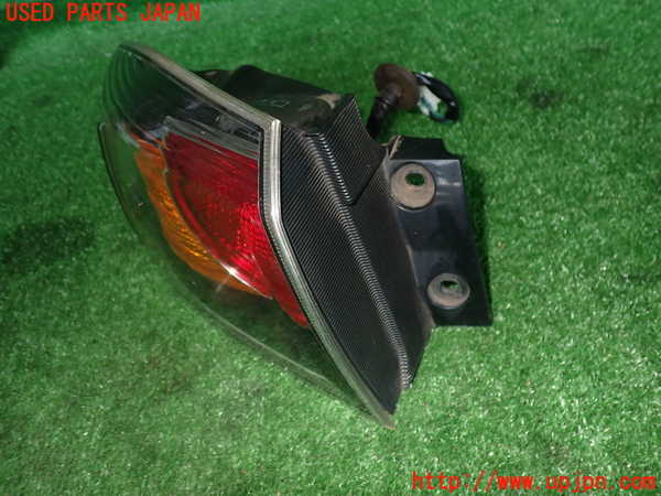 2UPJ-27361536]ランエボ10(CZ4A)左テールランプ 中古_m0002.jpg