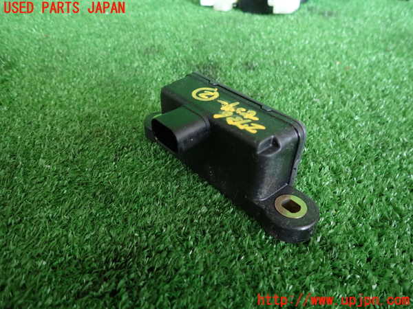 5UPJ-27366382]ランエボ10(CZ4A)センサー2 (ヨーレート) 中古_m0002.jpg