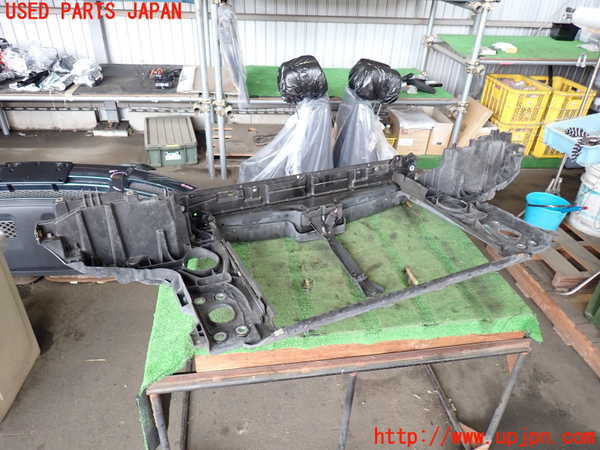 2UPJ-27371041]VW トゥアレグ(7LBMVA)コアサポート 【ジャンク品】 中古_m0005.jpg