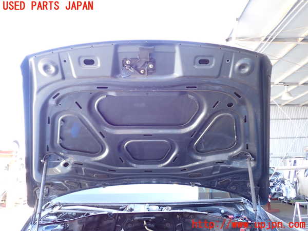 2UPJ-27371060]VW トゥアレグ(7LBMVA)ボンネットフード 中古_m0004.jpg