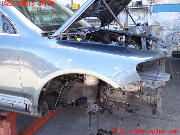 2UPJ-27371080]VW トゥアレグ(7LBMVA)右前フェンダー 中古_m0001.jpg