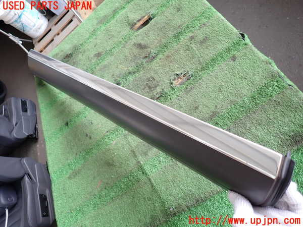 2UPJ-27371232]VW トゥアレグ(7LBMVA)右前ドアパネル 中古_m0003.jpg