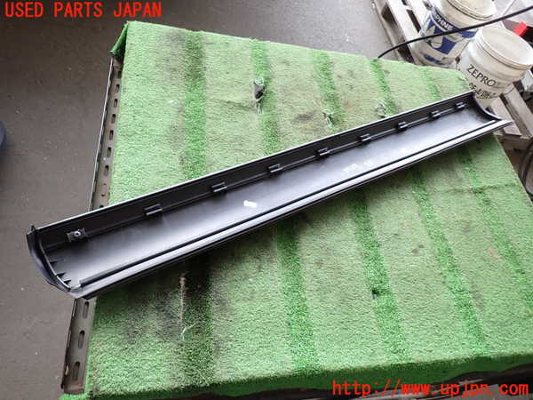 2UPJ-27371232]VW トゥアレグ(7LBMVA)右前ドアパネル 中古_m0004.jpg