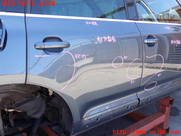 2UPJ-27371290]VW トゥアレグ(7LBMVA)右後ドア (43R-000023) 中古_m0003.jpg