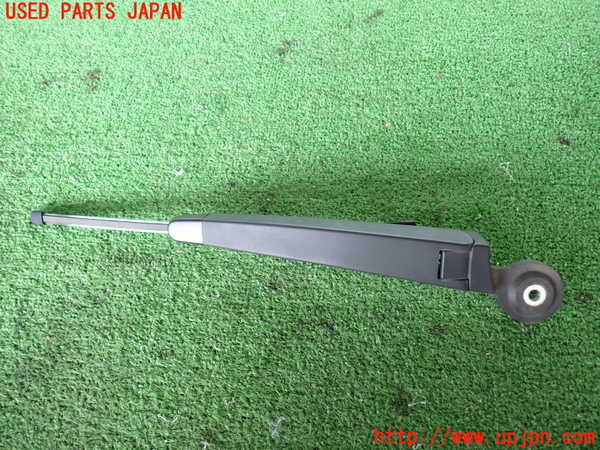 2UPJ-27371661]VW トゥアレグ(7LBMVA)リアワイパーアーム1 中古_m0001.jpg