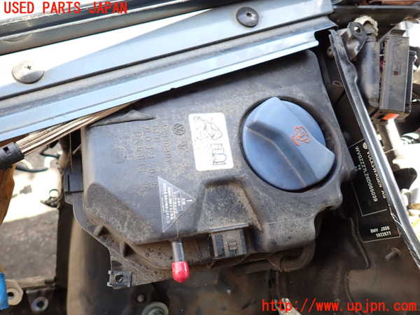 2UPJ-27372410]VW トゥアレグ(7LBMVA)ラジエータータンク 中古_m0002.jpg