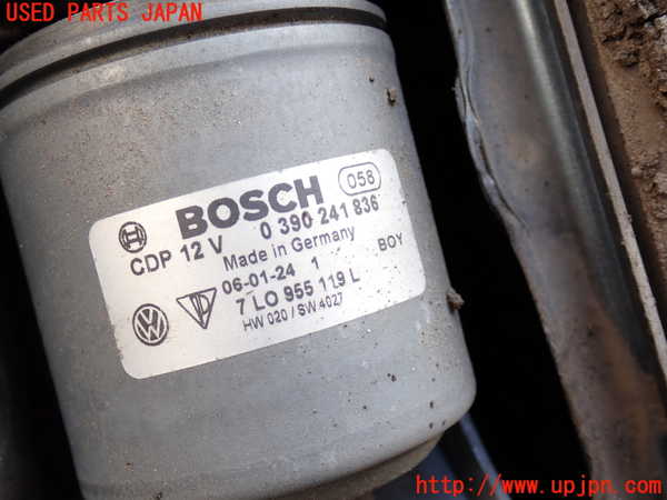 2UPJ-27376770]VW トゥアレグ(7LBMVA)フロントワイパーモーター 中古_m0002.jpg