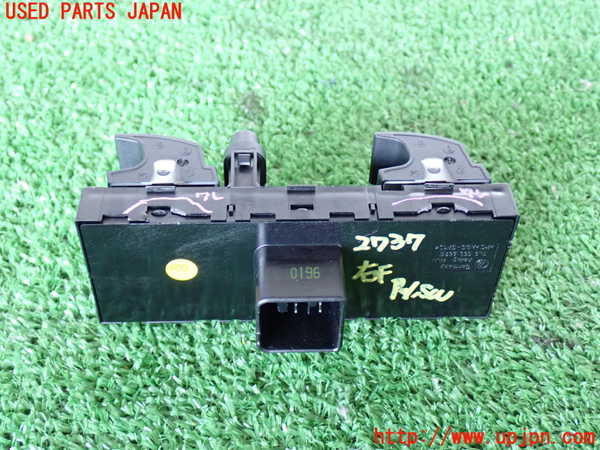 2UPJ-27376240]VW トゥアレグ(7LBMVA)右前パワーウィンドウスイッチ 中古_m0003.jpg
