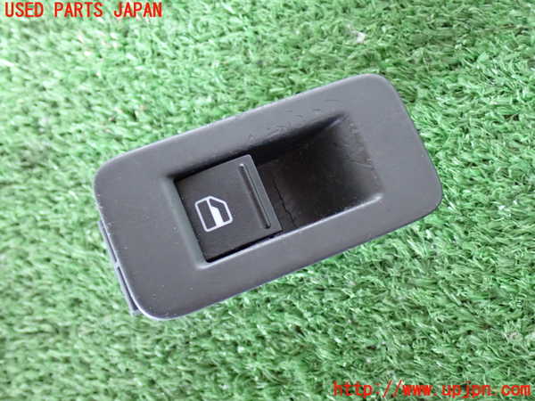 2UPJ-27376245]VW トゥアレグ(7LBMVA)左前パワーウィンドウスイッチ 中古_m0001.jpg