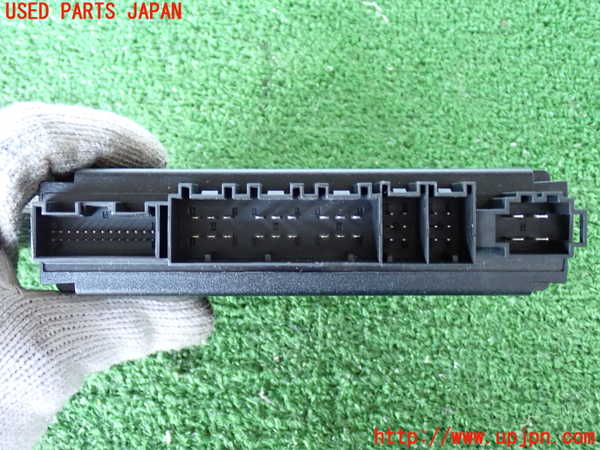 2UPJ-27376147]VW トゥアレグ(7LBMVA)コンピューター2 中古_m0002.jpg