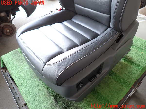 2UPJ-27377065]VW トゥアレグ(7LBMVA)助手席シート 中古_m0002.jpg