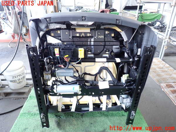 2UPJ-27377065]VW トゥアレグ(7LBMVA)助手席シート 中古_m0005.jpg