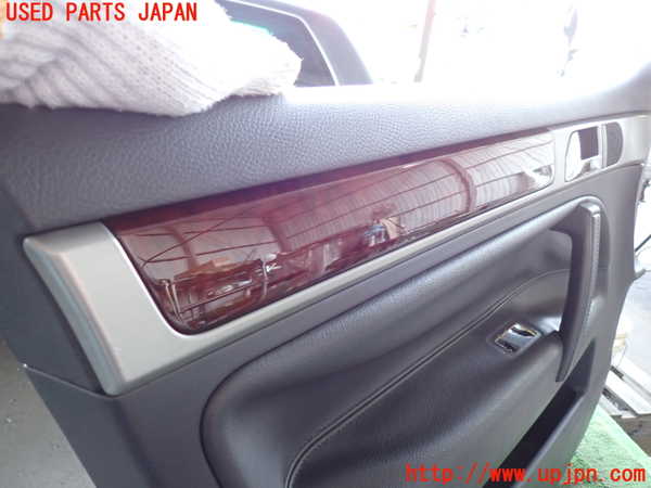 2UPJ-27371264]VW トゥアレグ(7LBMVA)左前ドア内張り 中古_m0003.jpg