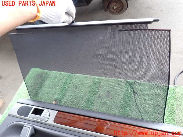 2UPJ-27371294]VW トゥアレグ(7LBMVA)右後ドア内張り 【ジャンク品】 中古_m0002.jpg