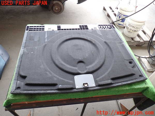 2UPJ-27377771]VW トゥアレグ(7LBMVA)ラゲッジトレイ1 中古_m0002.jpg