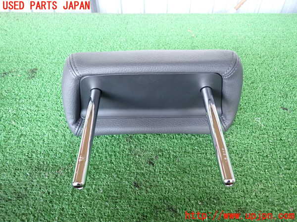 2UPJ-27377130]VW トゥアレグ(7LBMVA)真中2列目ヘッドレスト 中古_m0003.jpg