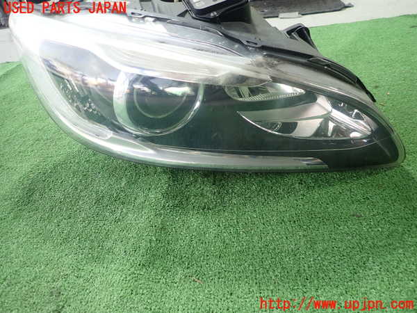 1UPJ-27401130]ボルボ・V60(FD4204T)右ヘッドライト HID 【ジャンク】_m0001.jpg