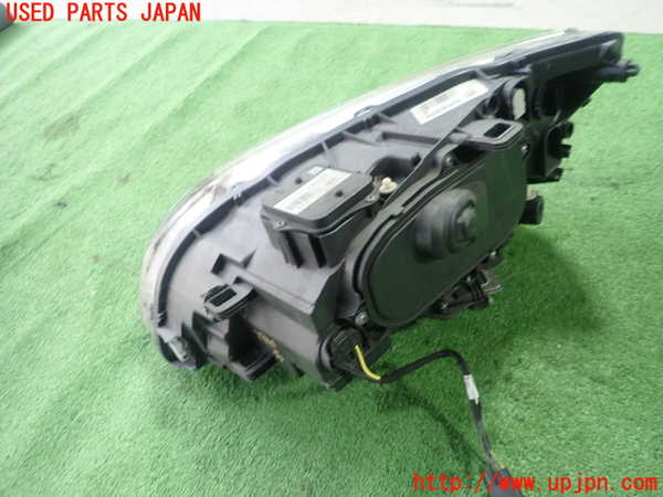 1UPJ-27401130]ボルボ・V60(FD4204T)右ヘッドライト HID 【ジャンク】_m0002.jpg