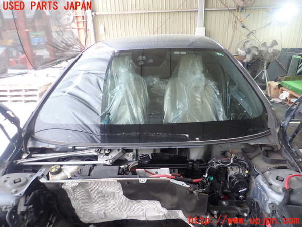 1UPJ-27401195]ボルボ・V60(FD4204T)フロントガラス DOT618 M551 E 000233 中古_m0001.jpg