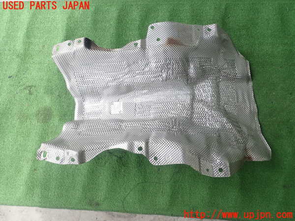 1UPJ-27401721]ボルボ・V60(FD4204T)アンダーカバー1 中古_m0002.jpg