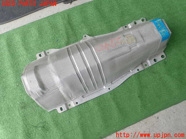 1UPJ-27401722]ボルボ・V60(FD4204T)アンダーカバー2 中古_m0001.jpg