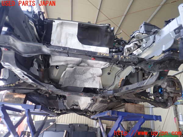 5UPJ-27405285]ボルボ・V60(FD4204T)フロントメンバー 中古_m0001.jpg