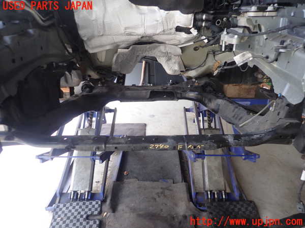 5UPJ-27405285]ボルボ・V60(FD4204T)フロントメンバー 中古_m0002.jpg