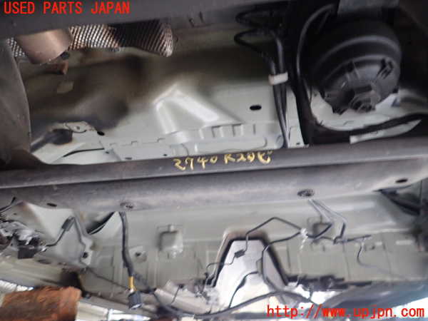 1UPJ-27405445]ボルボ・V60(FD4204T)リアスタビライザー 中古_m0001.jpg