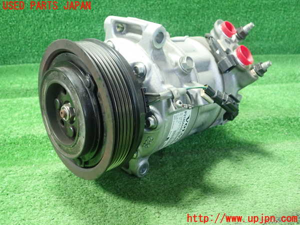 1UPJ-27406025]ボルボ・V60(FD4204T)エアコンコンプレッサー 中古_m0001.jpg