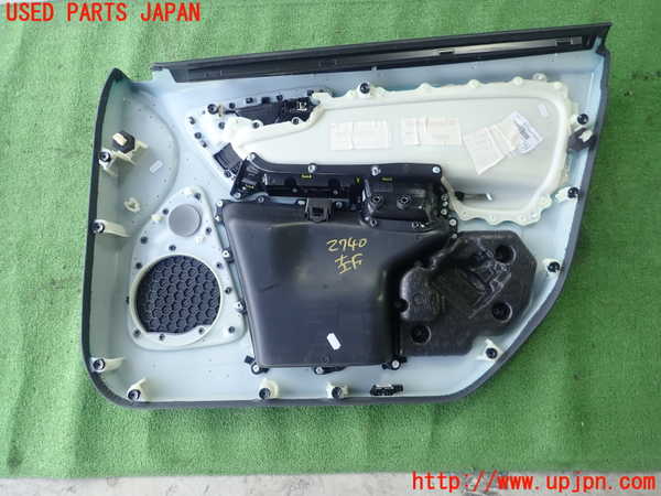 1UPJ-27401264]ボルボ・V60(FD4204T)左前ドア内張り 中古_m0003.jpg