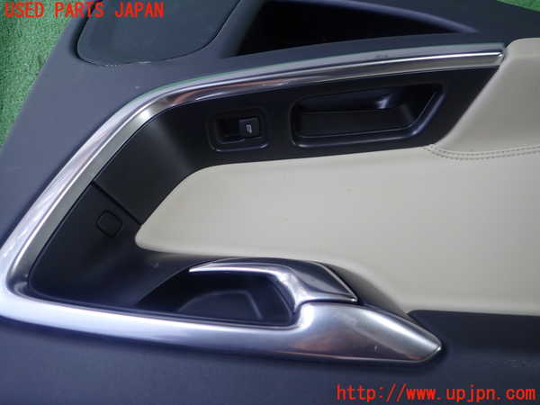 5UPJ-27401324]ボルボ・V60(FD4204T)左後ドア内張り 中古_m0002.jpg