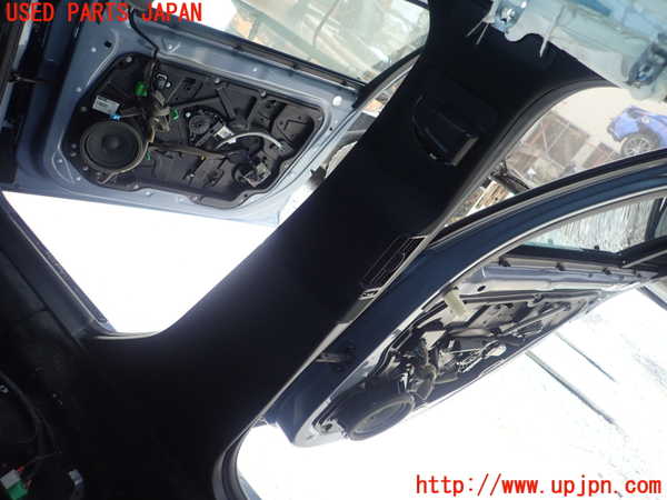 5UPJ-27407665]ボルボ・V60(FD4204T)右センターピラートリム 中古_m0001.jpg