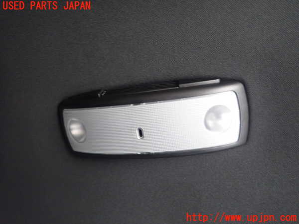 5UPJ-27406412]ボルボ・V60(FD4204T)ルームランプ2 中古_m0001.jpg