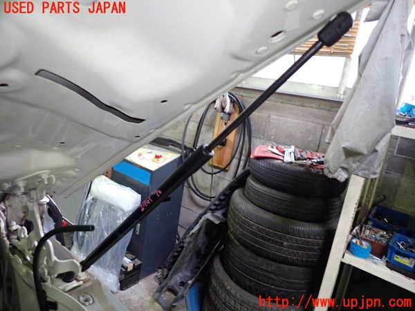 1UPJ-27411068]ベンツ CLS350 シューティングブレーク(218959 X218)ボンネットダンパー 中古_m0002.jpg