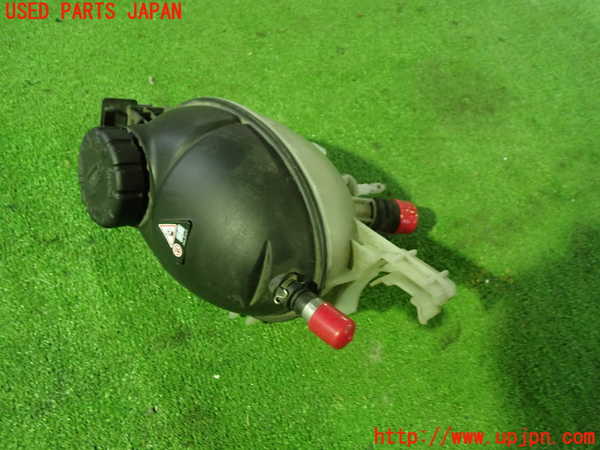 1UPJ-27412410]ベンツ CLS350 シューティングブレーク(218959 X218)ラジエータータンク 中古_m0001.jpg