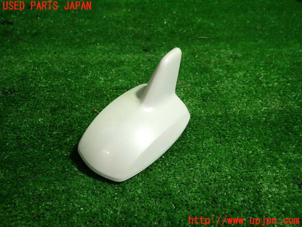 1UPJ-27416550]ベンツ CLS350 シューティングブレーク(218959 X218)アンテナ 中古_m0001.jpg