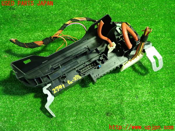 1UPJ-27416741]ベンツ CLS350 シューティングブレーク(218959 X218)ヒューズボックス1 中古_m0002.jpg