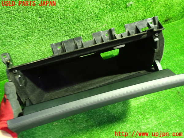 1UPJ-27417516]ベンツ CLS350 シューティングブレーク(218959 X218)グローブボックス1 中古_m0002.jpg
