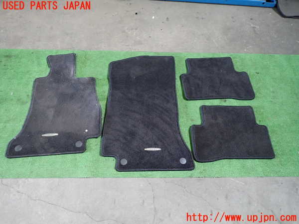 1UPJ-27417800]ベンツ CLS350 シューティングブレーク(218959 X218)フロアマット 中古_m0001.jpg