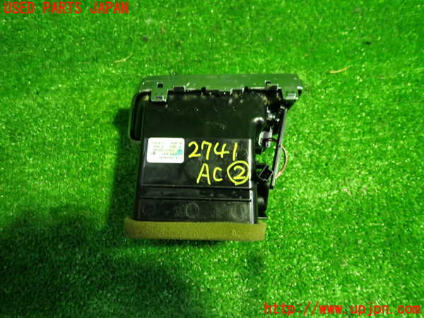 1UPJ-27417527]ベンツ CLS350 シューティングブレーク(218959 X218)エアコン吹き出し口2 (左) 中古_m0003.jpg