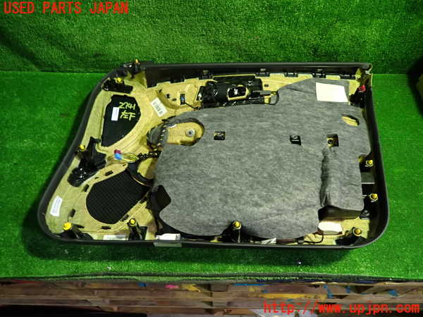 1UPJ-27411264]ベンツ CLS350 シューティングブレーク(218959 X218)左前ドア内張り 中古_m0004.jpg