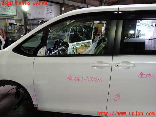 1UPJ-27421260]ヴォクシー(ノア)(ZRR80G)左前ドア NSG M3O8 中古_m0001.jpg