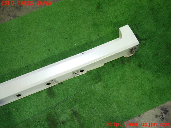 1UPJ-27421390]ヴォクシー(ノア)(ZRR80G)右サイドステップ 中古_m0002.jpg