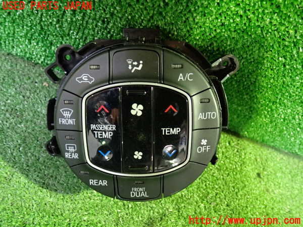 1UPJ-27426066]ヴォクシー(ノア)(ZRR80G)エアコンスイッチ1 中古_m0001.jpg