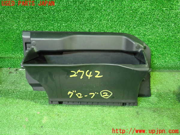 1UPJ-27427517]ヴォクシー(ノア)(ZRR80G)グローブボックス2 中古_m0003.jpg